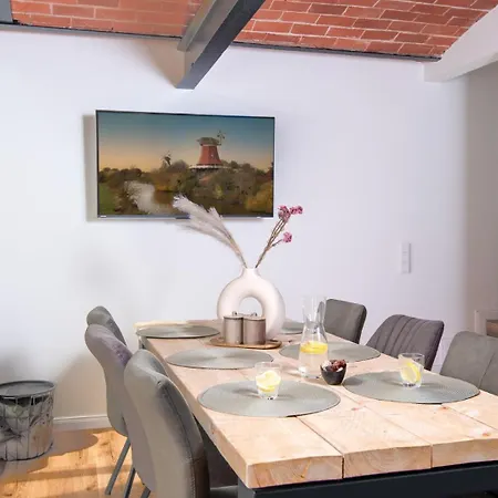 Frohsinn Im Historischen Gulfhof Apartmán